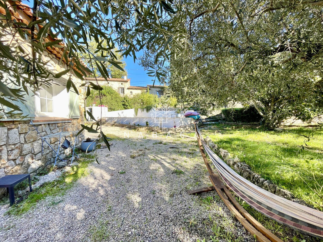 Maison à SAINT-PAUL-EN-FORET