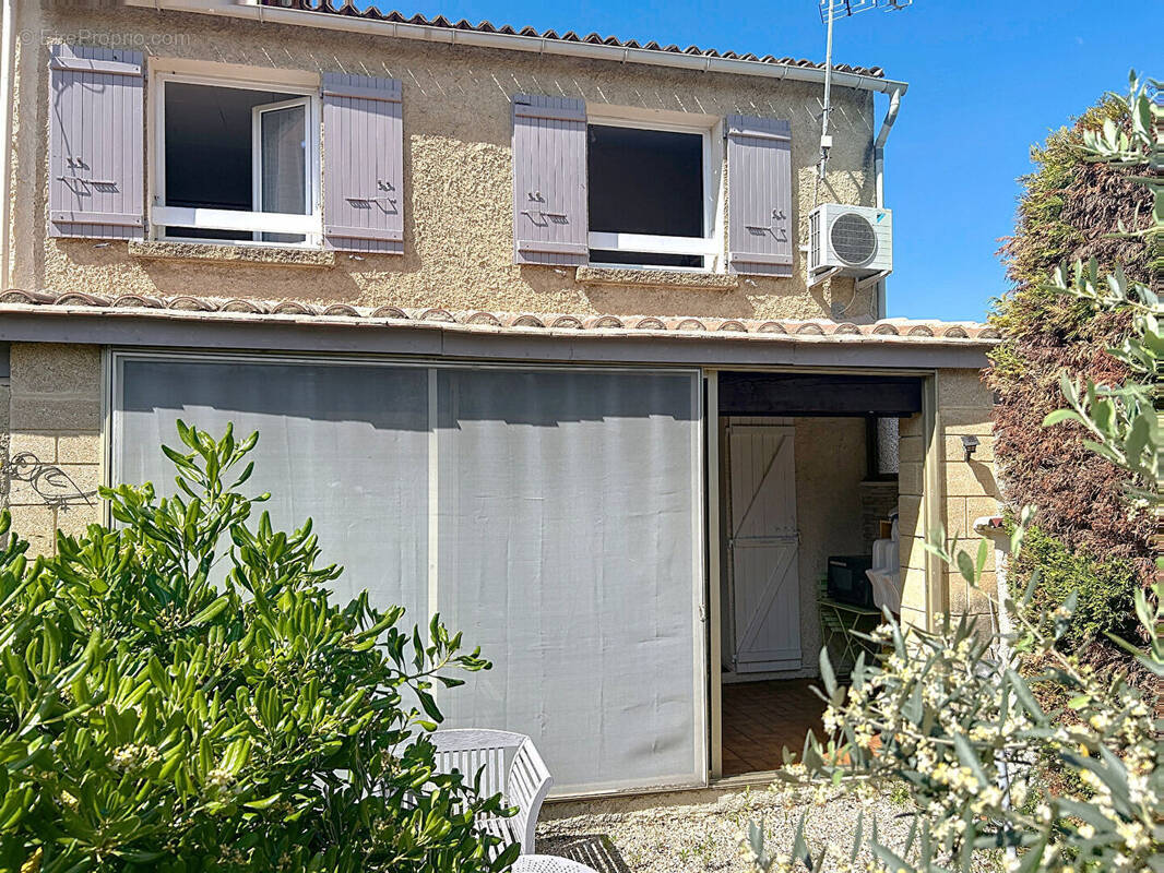 Maison à VILLENEUVE-LES-AVIGNON