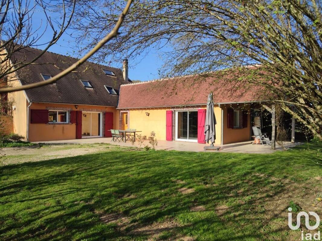 Photo 1 - Maison à SAINT-JULIEN-DU-SAULT