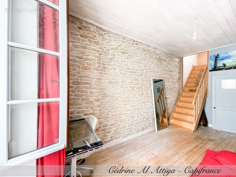 Maison à LES PORTES-EN-RE