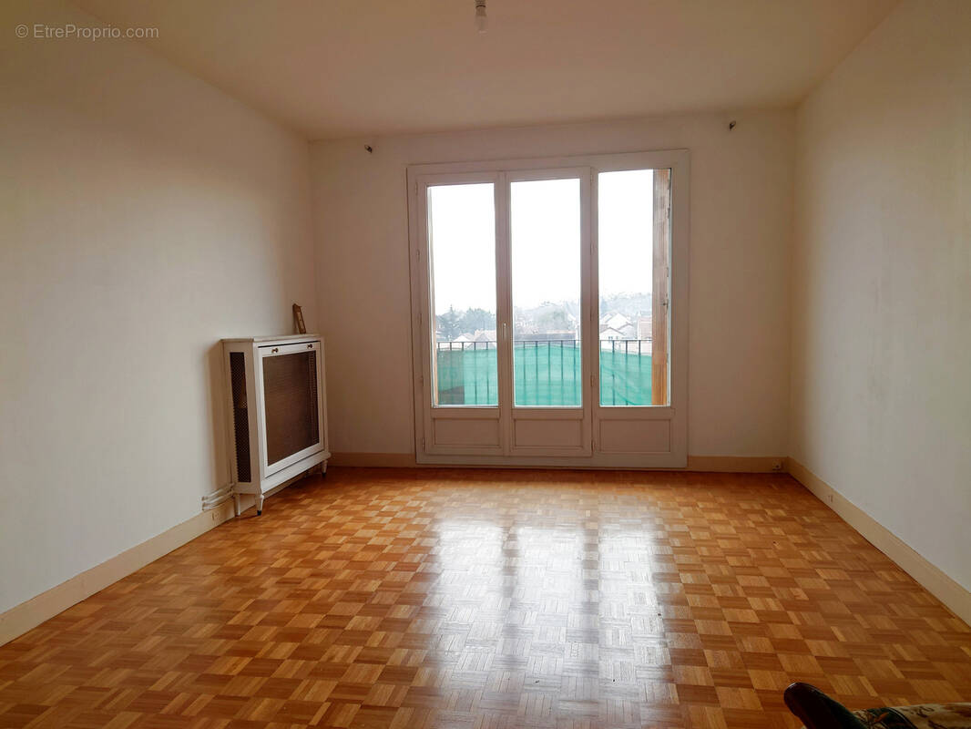 Appartement à VIRY-CHATILLON