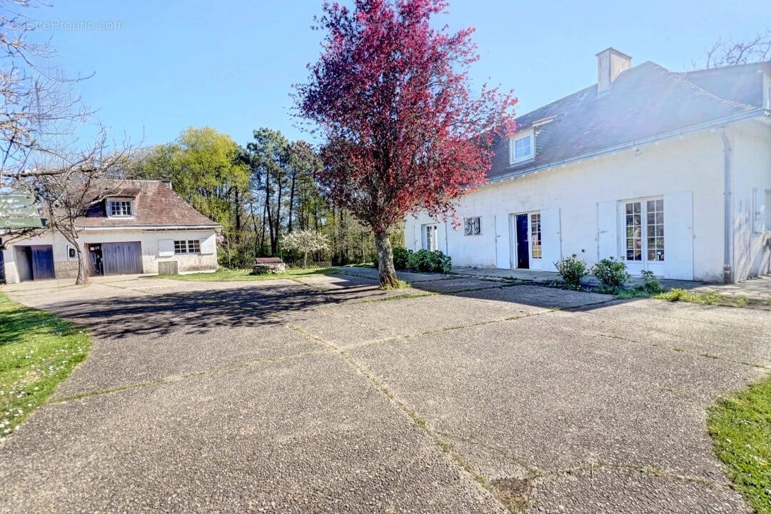 Maison à SADIRAC