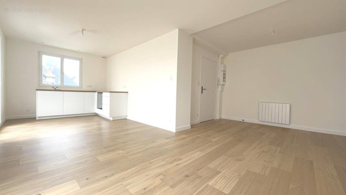 Appartement à DAMGAN