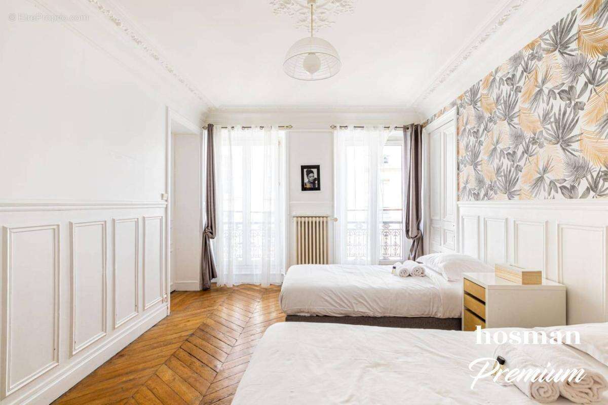 Appartement à PARIS-10E
