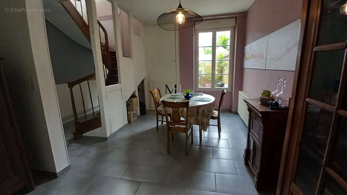 Maison à MAMERS