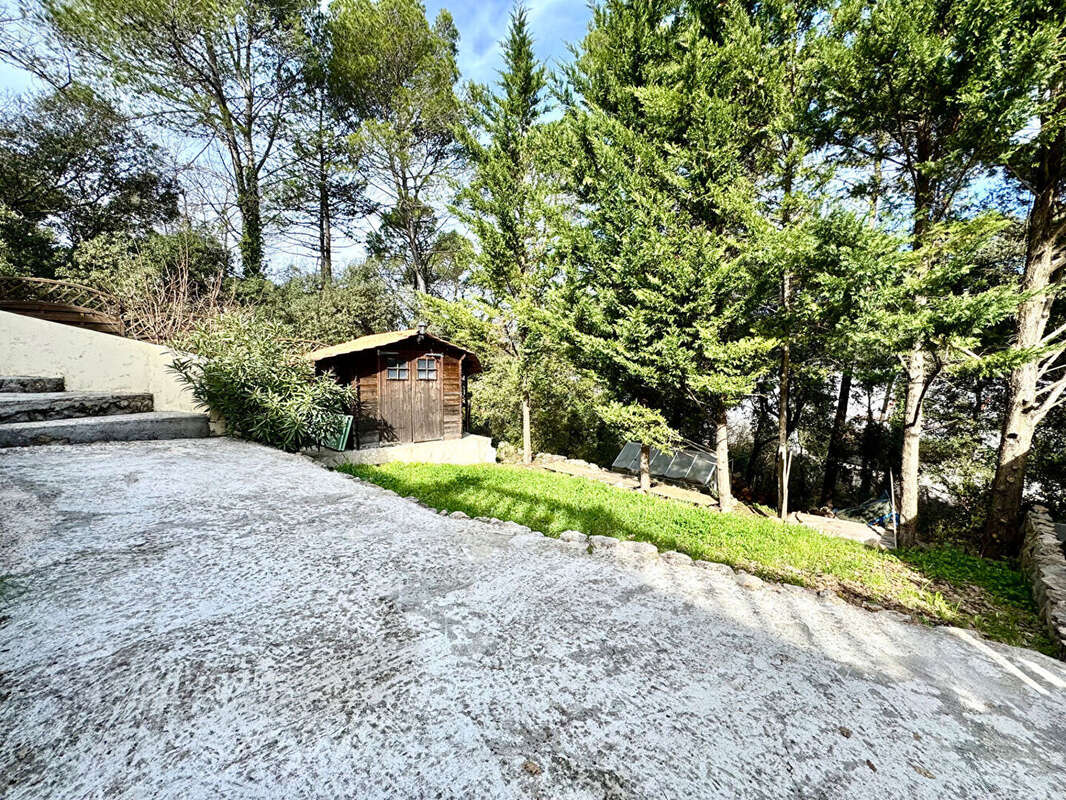 Maison à FLASSANS-SUR-ISSOLE