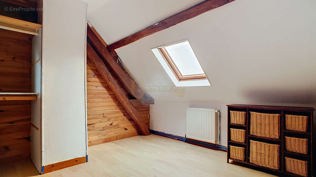 Maison à NOAILLES
