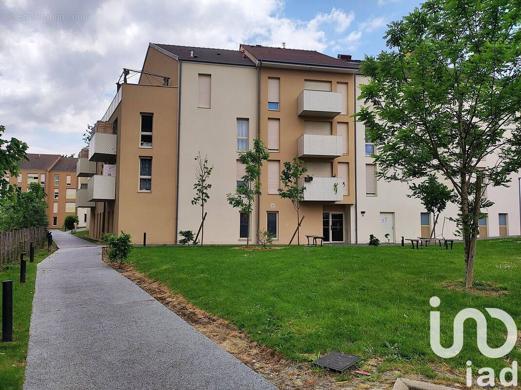Photo 1 - Appartement à SARCELLES
