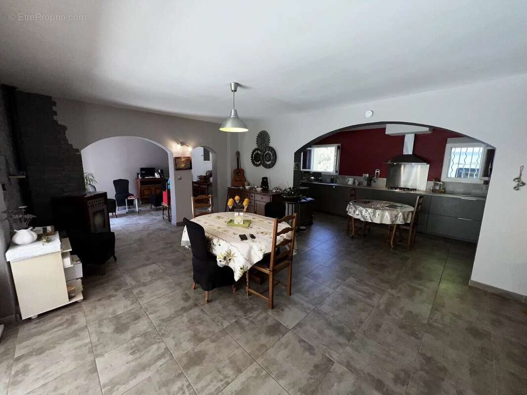 Maison à BRIGNOLES