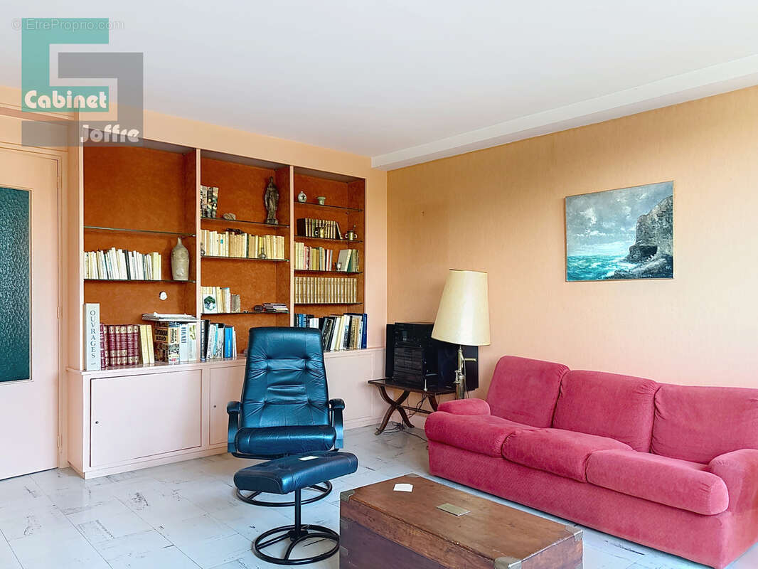 Appartement à AVON