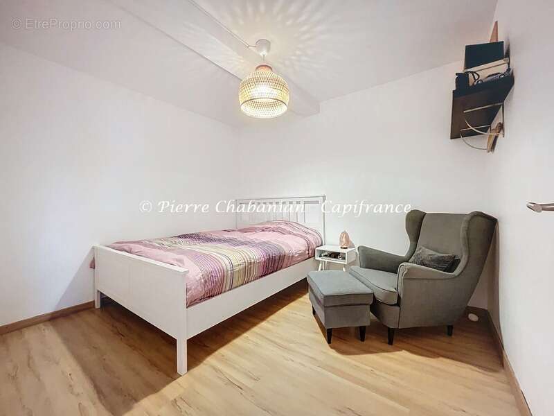 Appartement à SAINT-JULIEN-EN-GENEVOIS