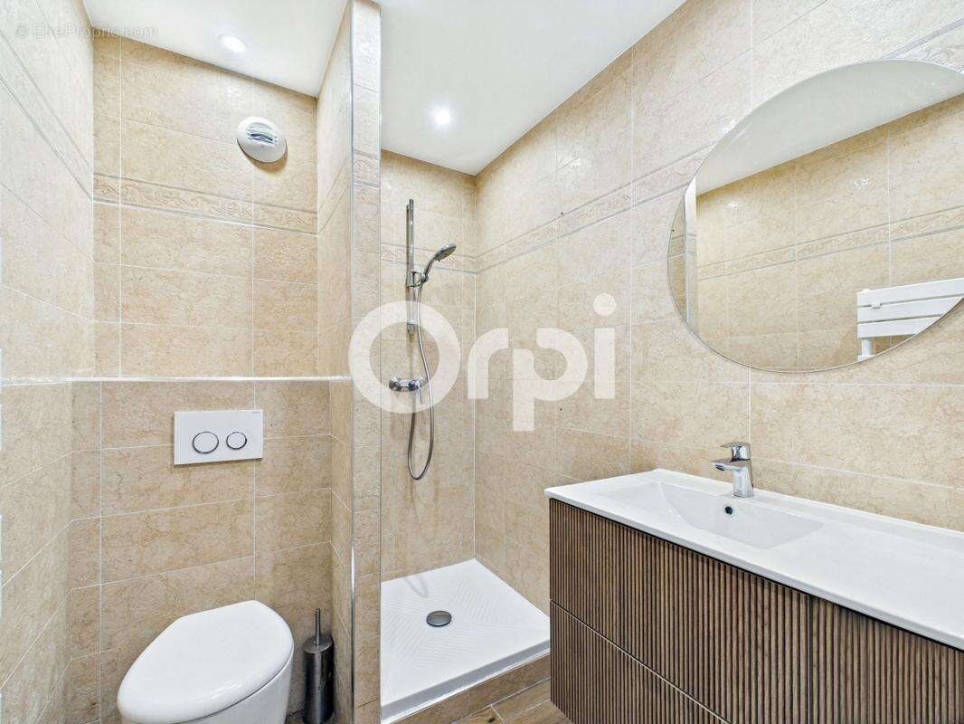 Appartement à MANDELIEU-LA-NAPOULE