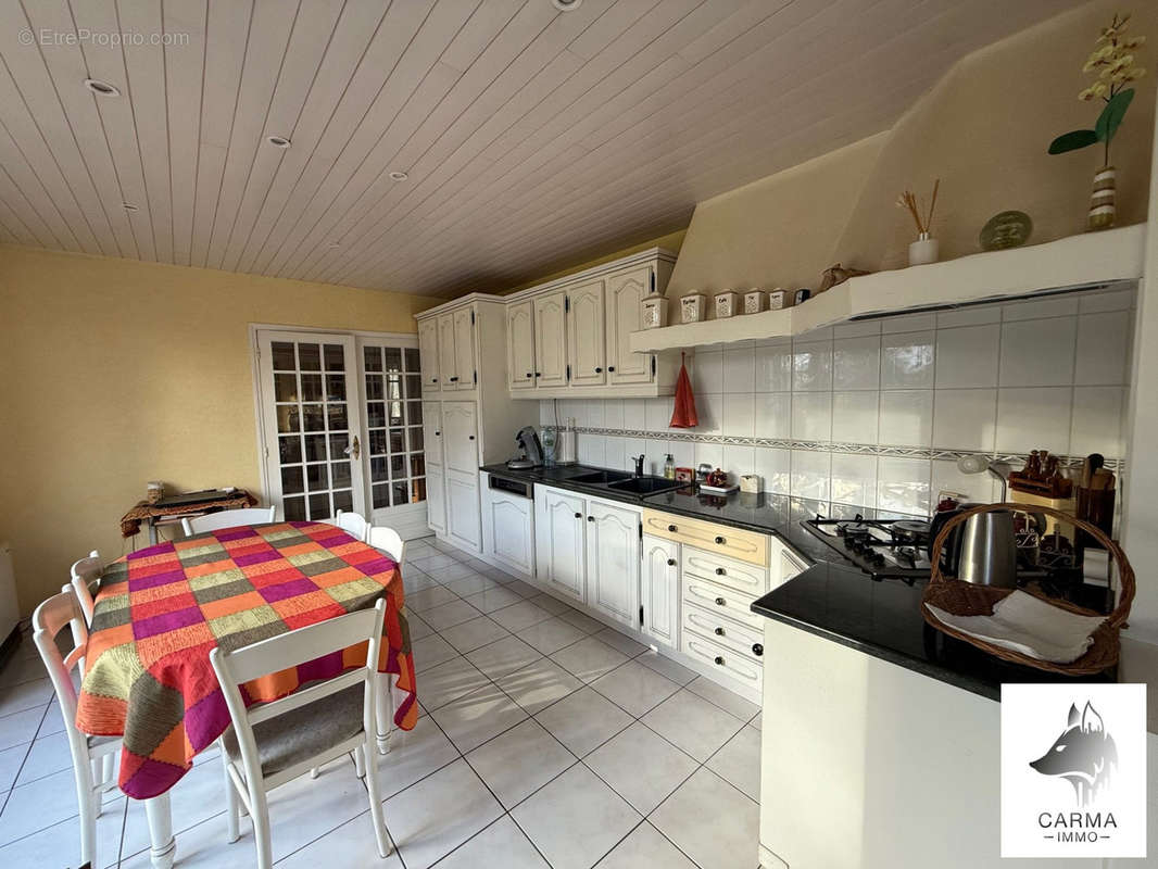 Maison à QUEVERT
