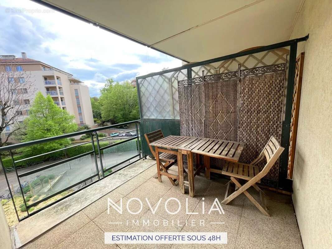 Appartement à LYON-9E