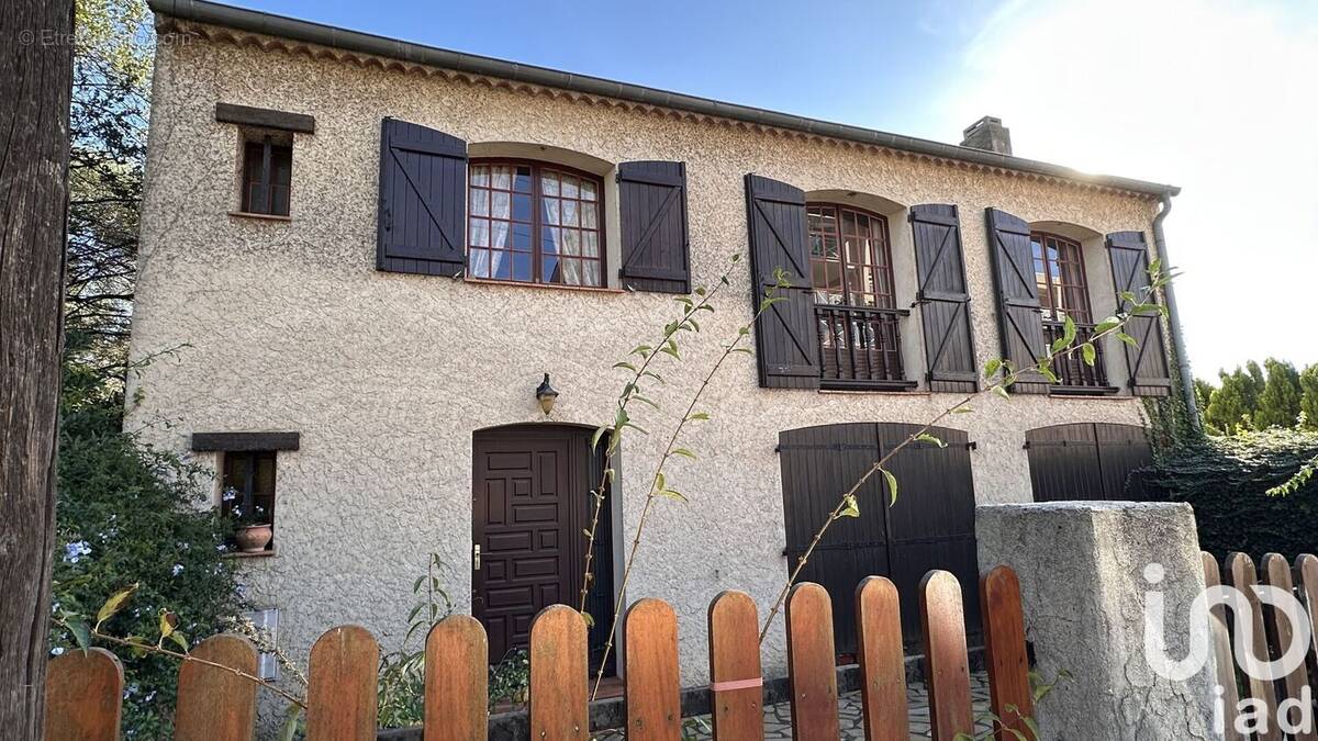 Photo 1 - Maison à LA LONDE-LES-MAURES