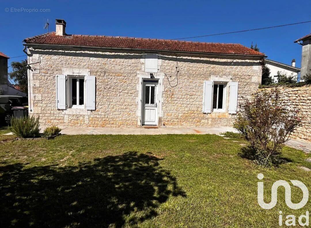 Photo 1 - Maison à ANGOULEME