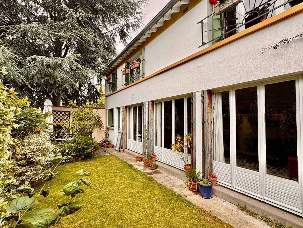 Maison à BOIS-COLOMBES