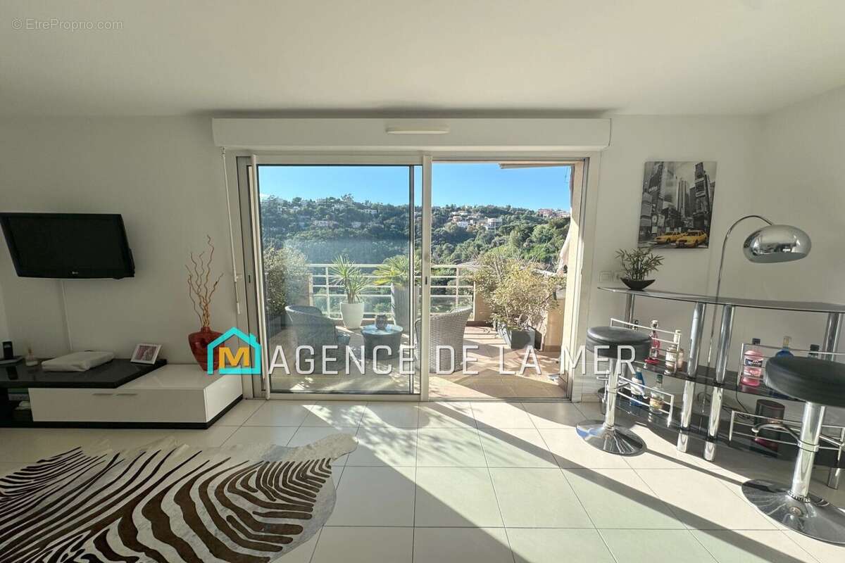 Appartement à MANDELIEU-LA-NAPOULE