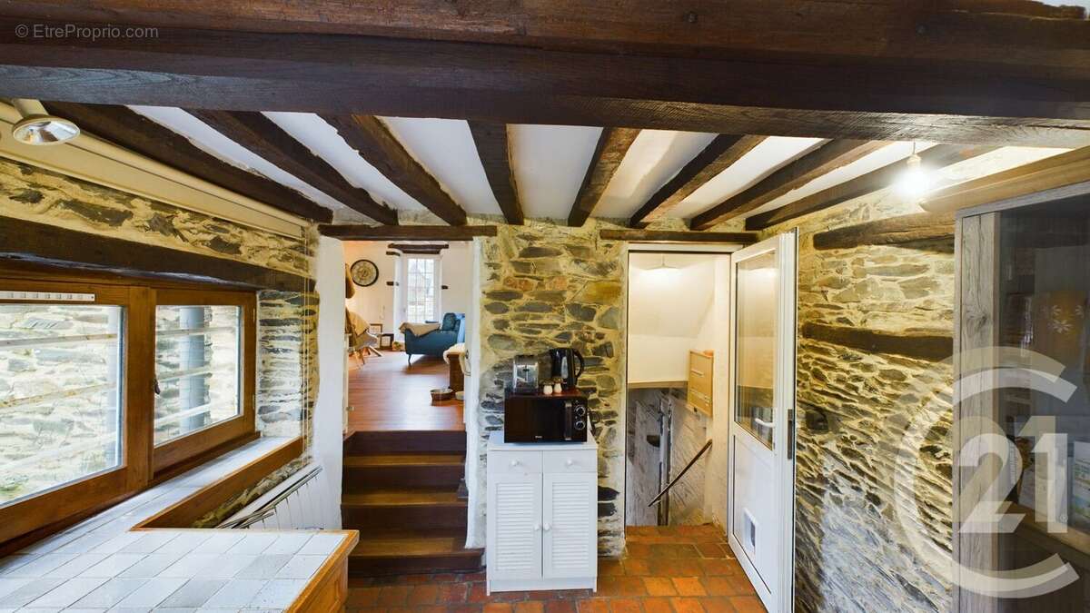 Maison à THURY-HARCOURT