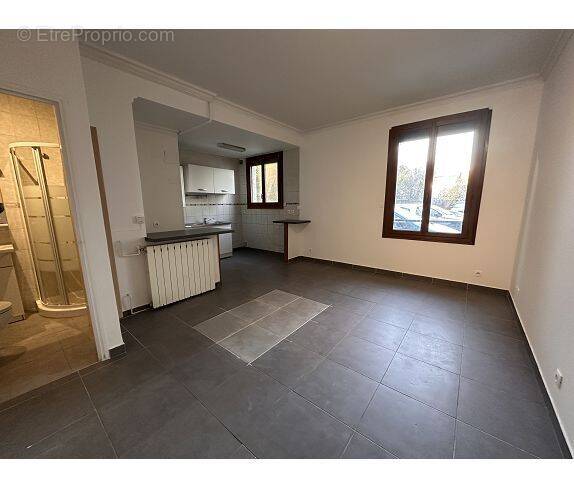 Appartement à JUVISY-SUR-ORGE