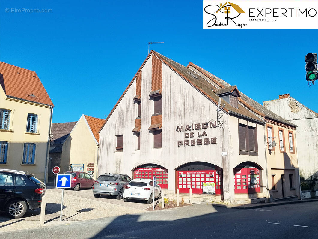 Maison à SAINT-ELOY-LES-MINES