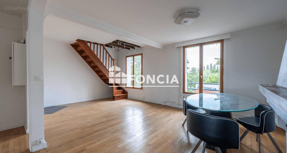 Appartement à VILLENEUVE-SAINT-GEORGES