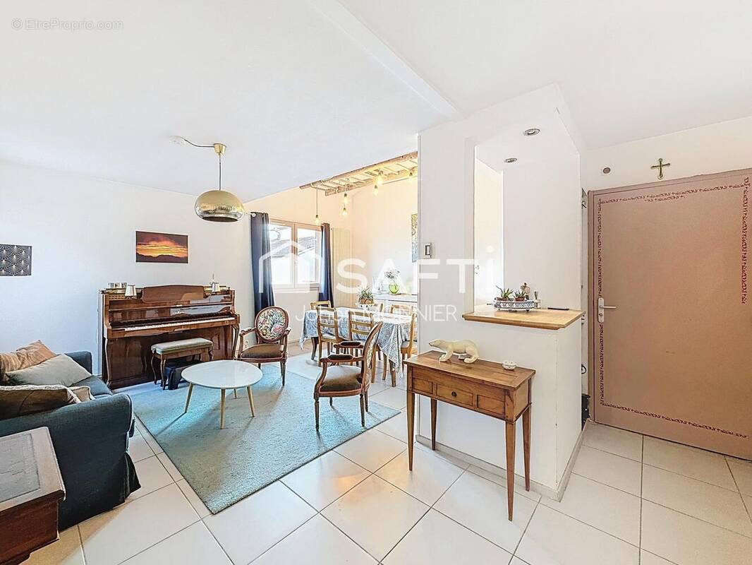 Photo 1 - Appartement à VILLEFRANCHE-SUR-SAONE