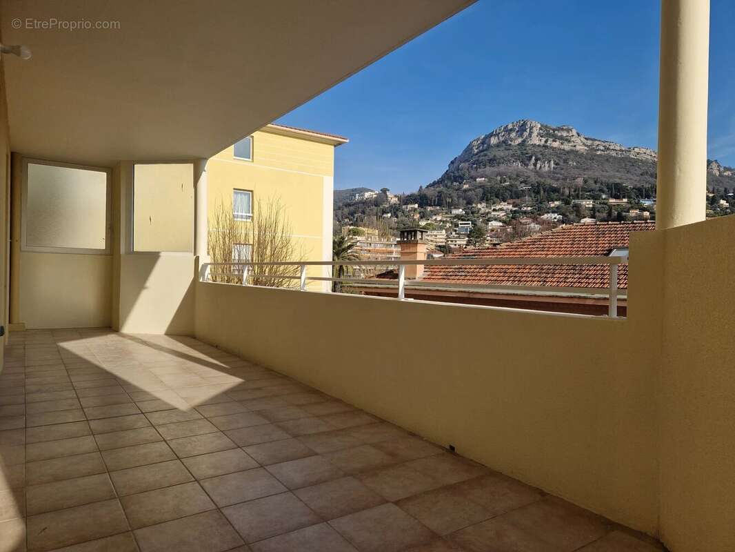 Appartement à VENCE