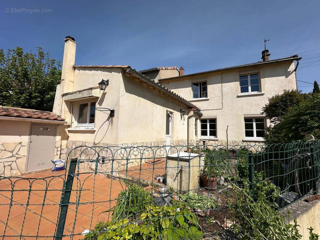 Maison à ESPERAZA