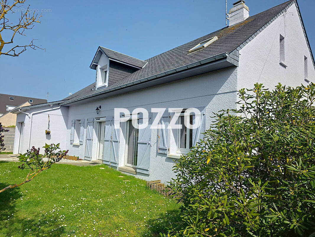 Maison à BREHAL