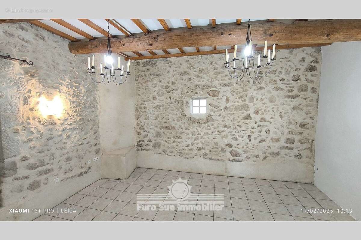 Maison à LESPIGNAN