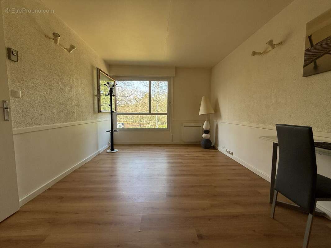 Appartement à LAMORLAYE
