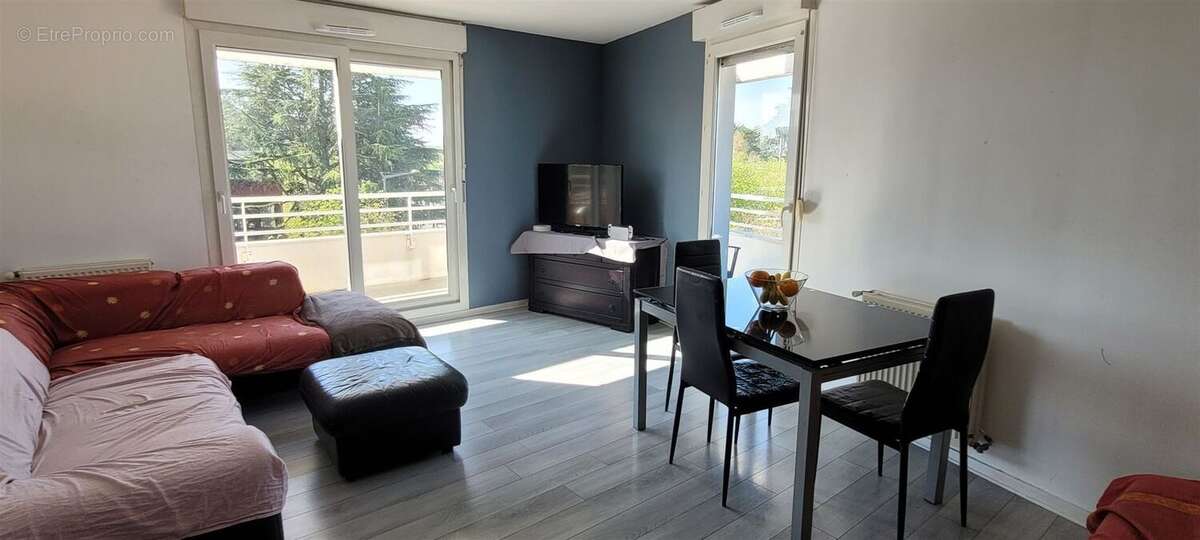 Appartement à FONTAINES-SUR-SAONE