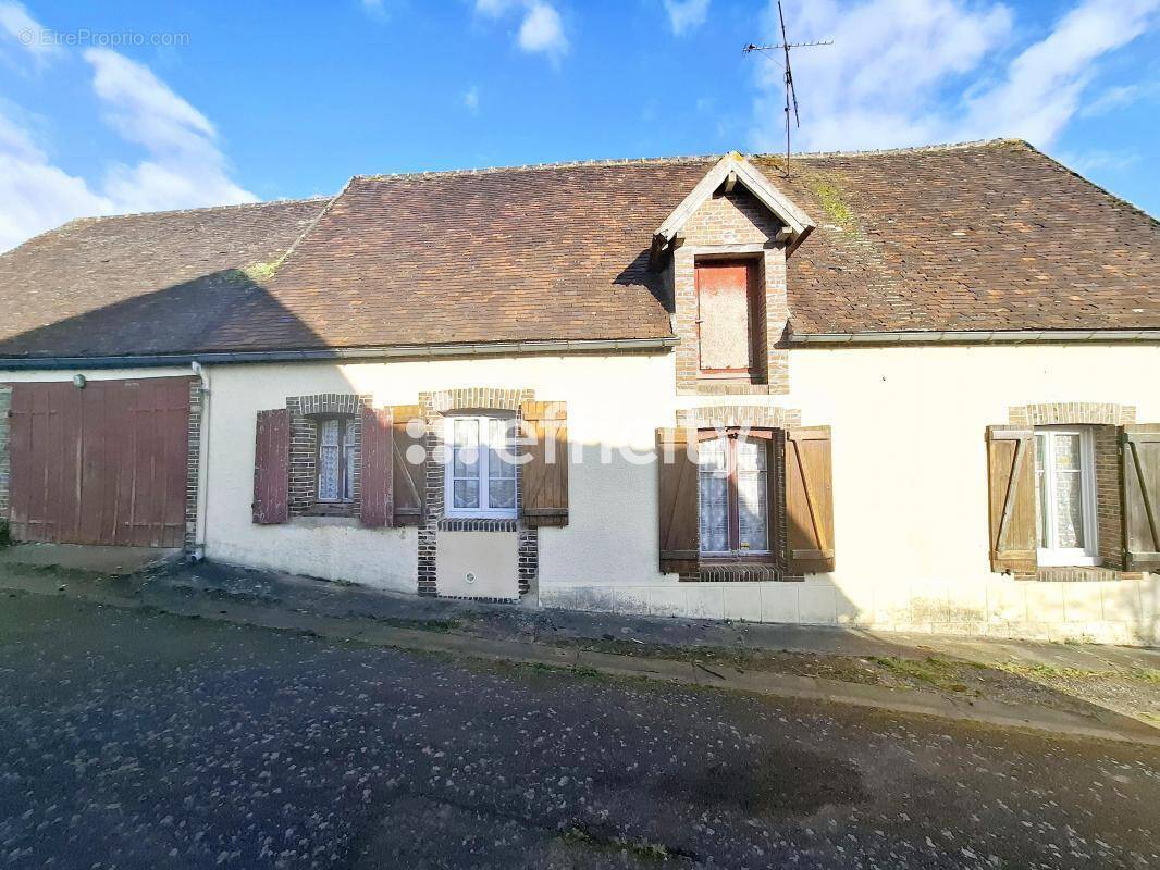 Maison à BRETONCELLES