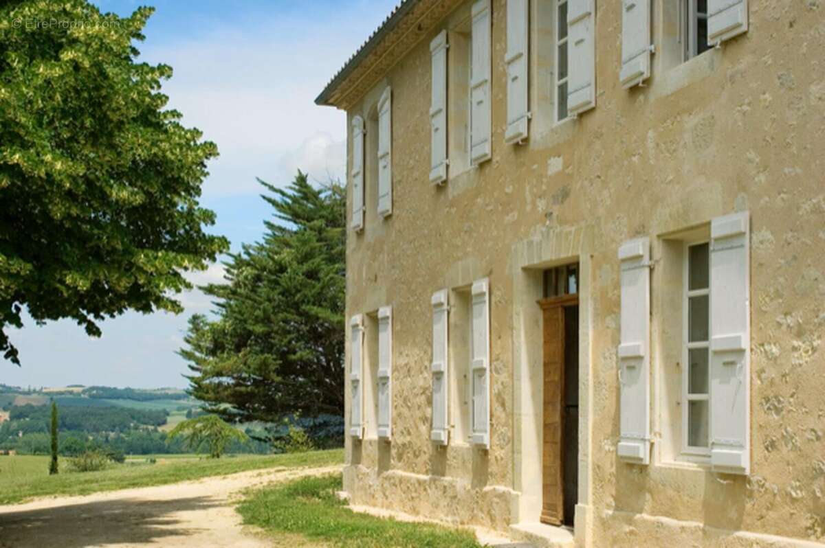 Faade 2 - Maison à AUCH