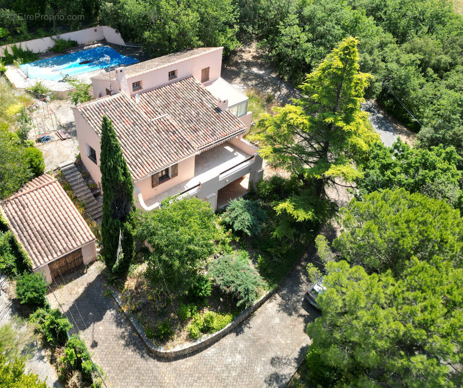 Maison à GAREOULT