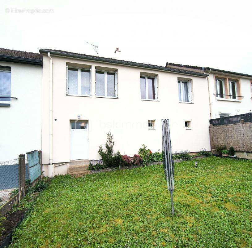 Maison à LAVAL