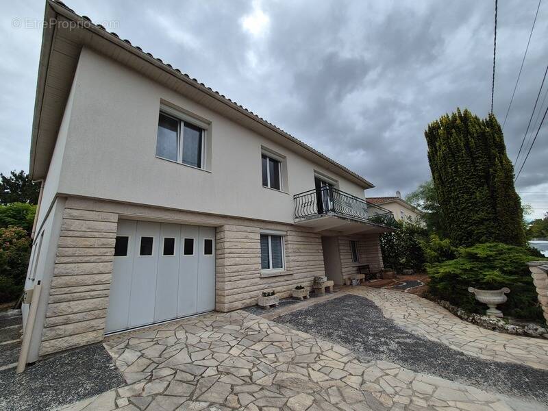 Maison à ANGOULEME