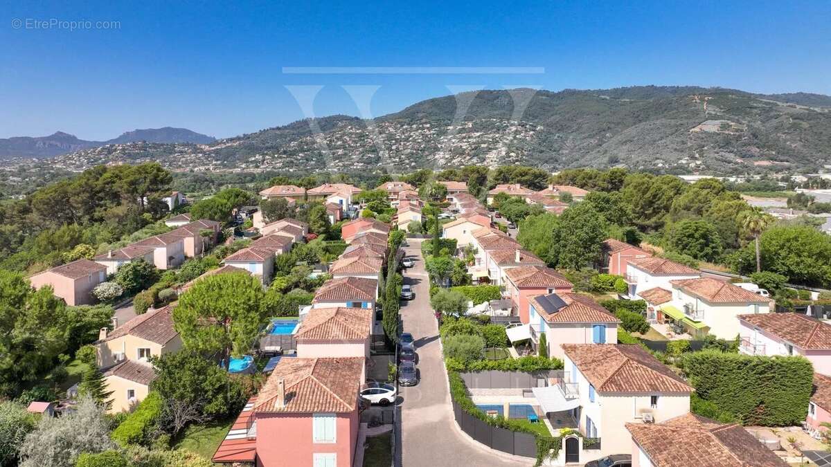 Maison à CANNES