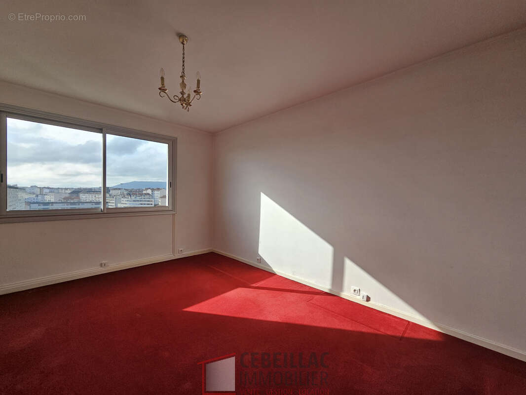 Appartement à CLERMONT-FERRAND