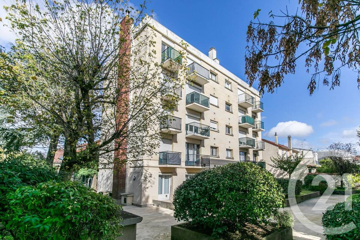 Appartement à SAINT-MAUR-DES-FOSSES
