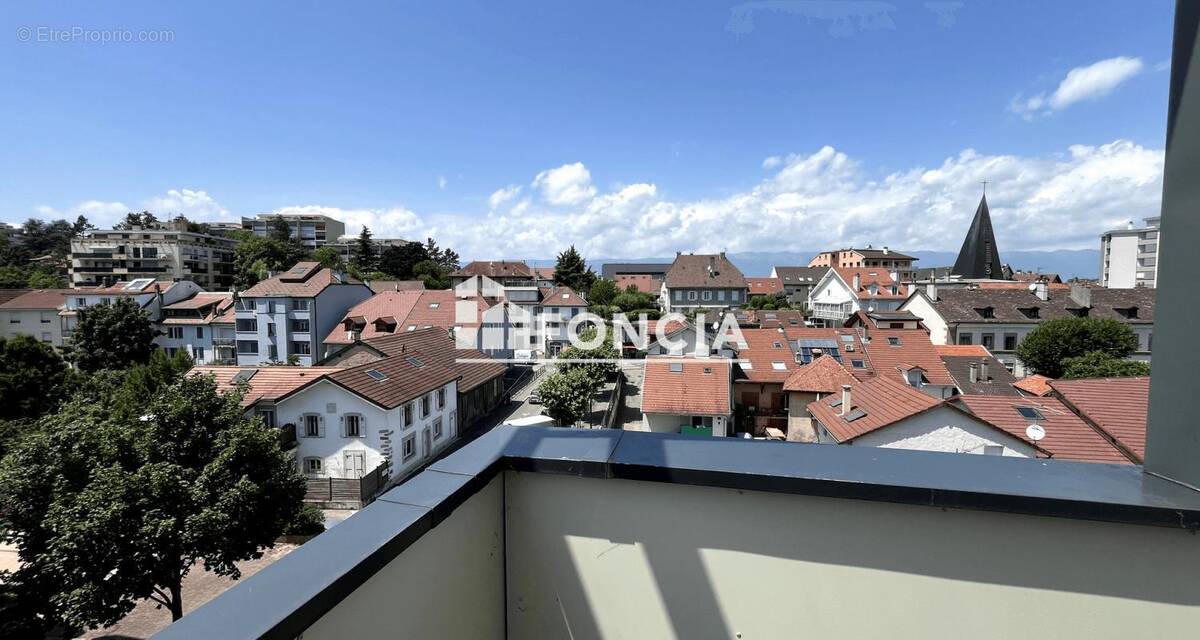 Appartement à SAINT-JULIEN-EN-GENEVOIS