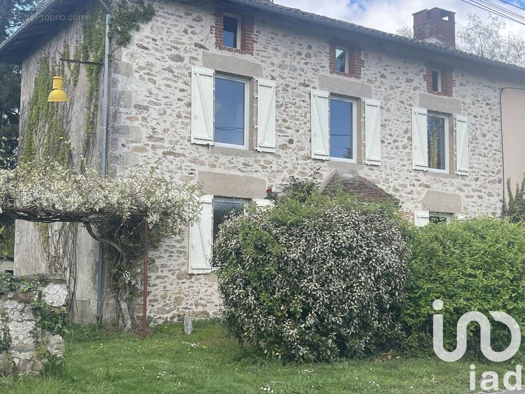 Photo 1 - Maison à SAINT-PRIEST-SOUS-AIXE
