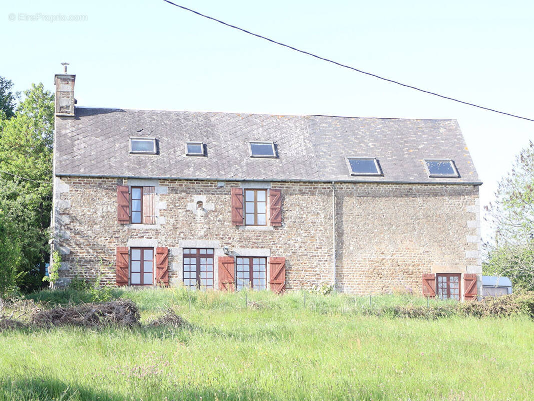 Maison à ROMAGNY