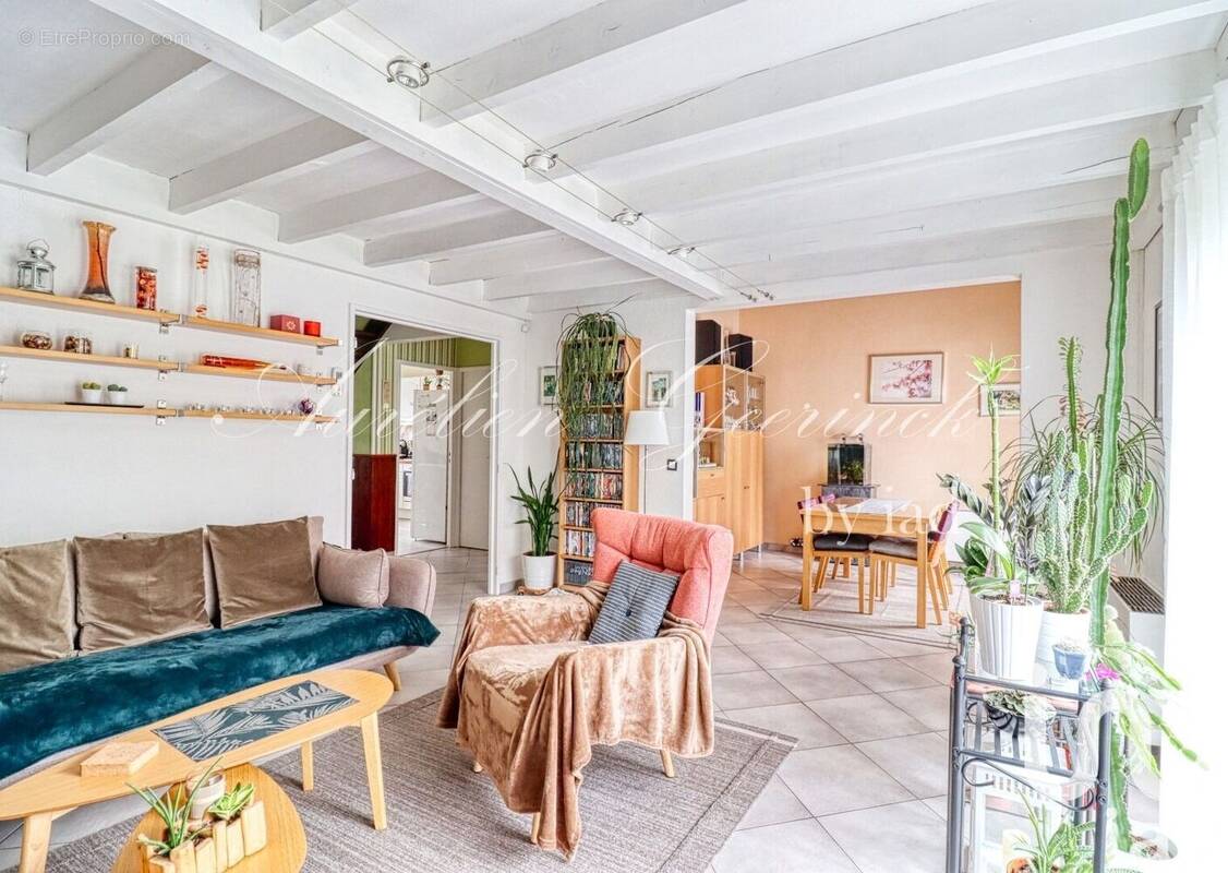 Photo 1 - Maison à MARLY-LA-VILLE