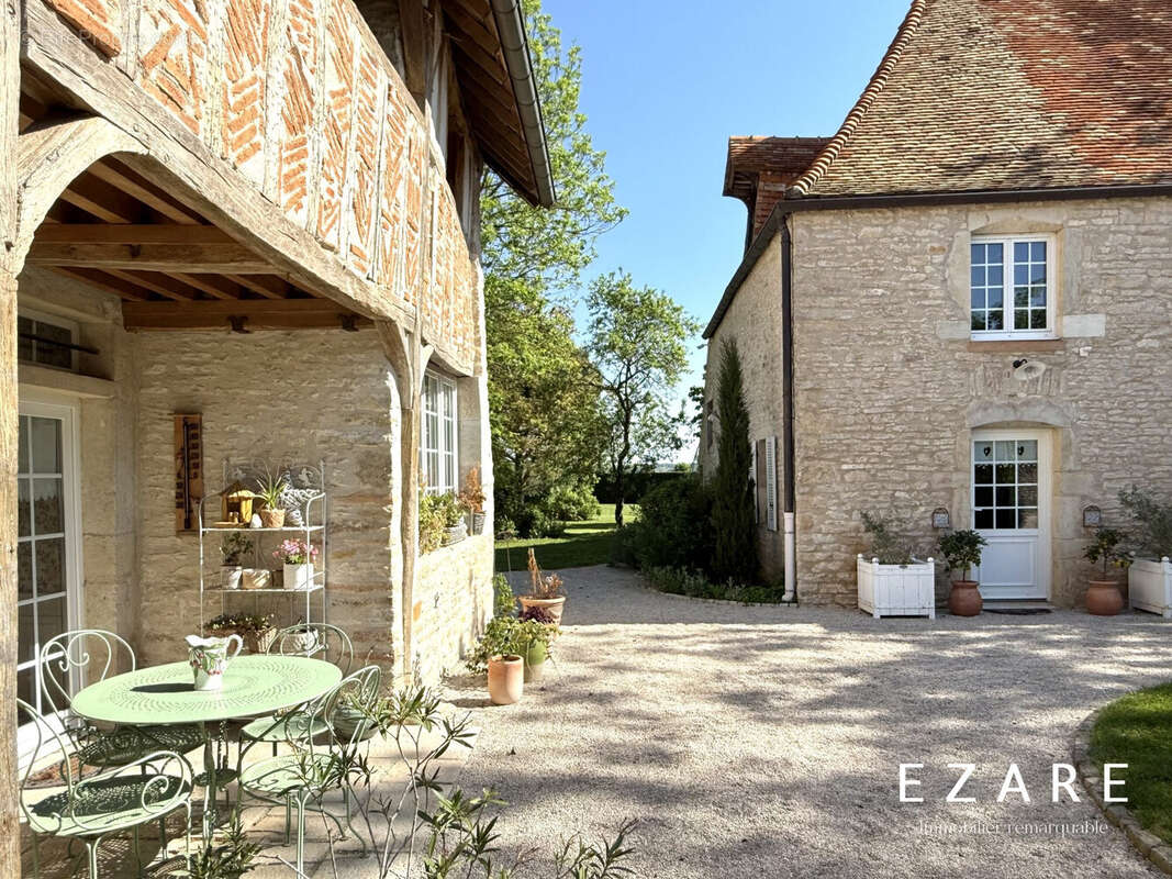 Maison à BEAUNE