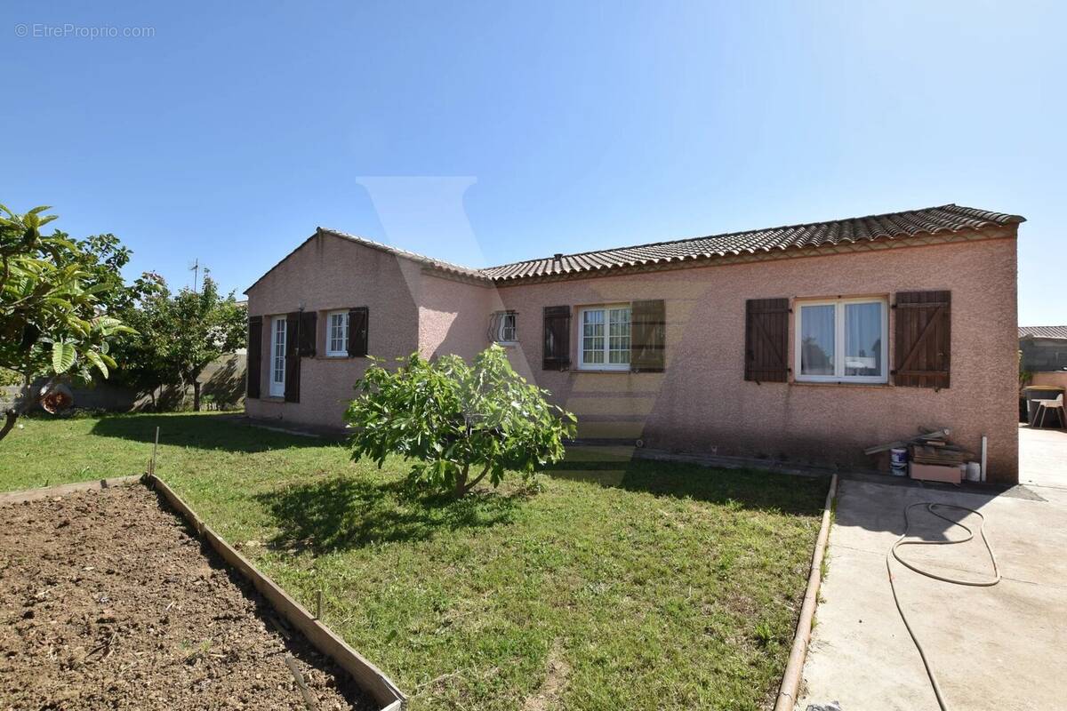 Maison à SAUVIAN