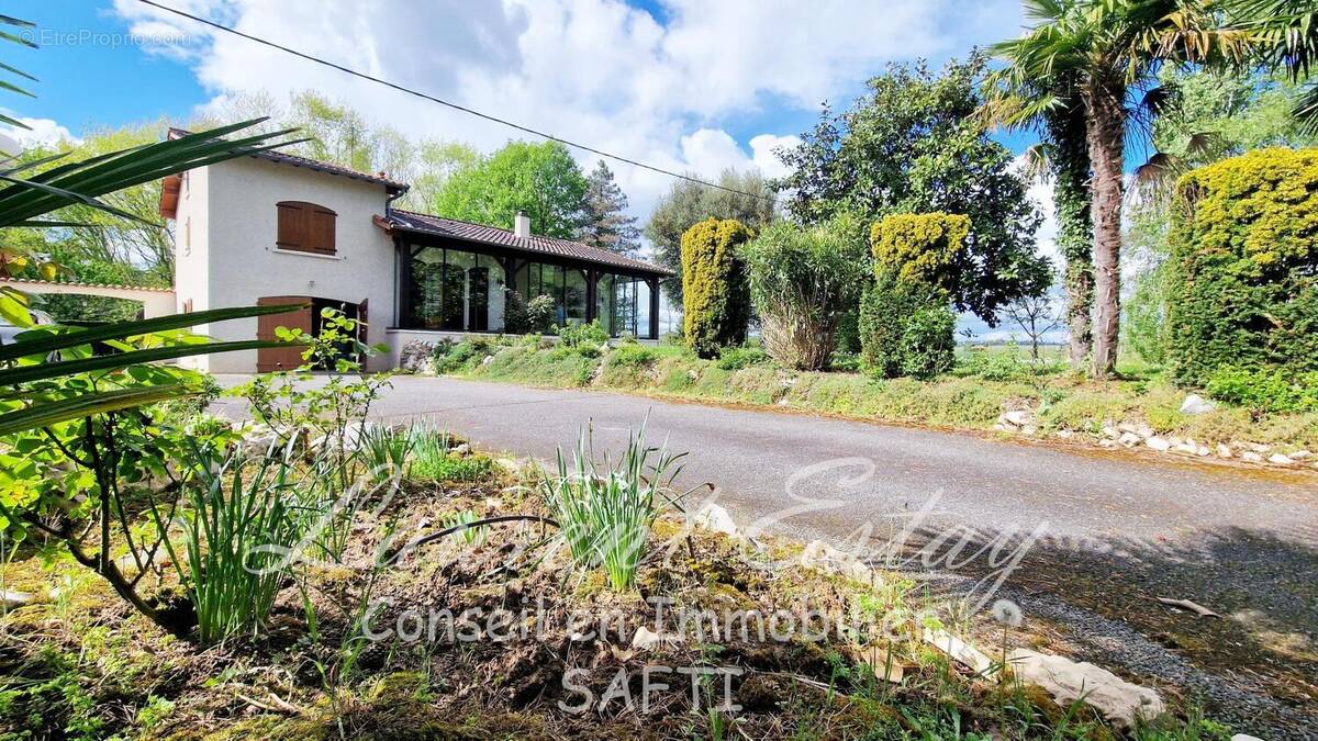 Photo 1 - Maison à MEAUZAC