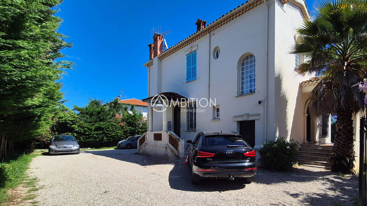Appartement à CAGNES-SUR-MER