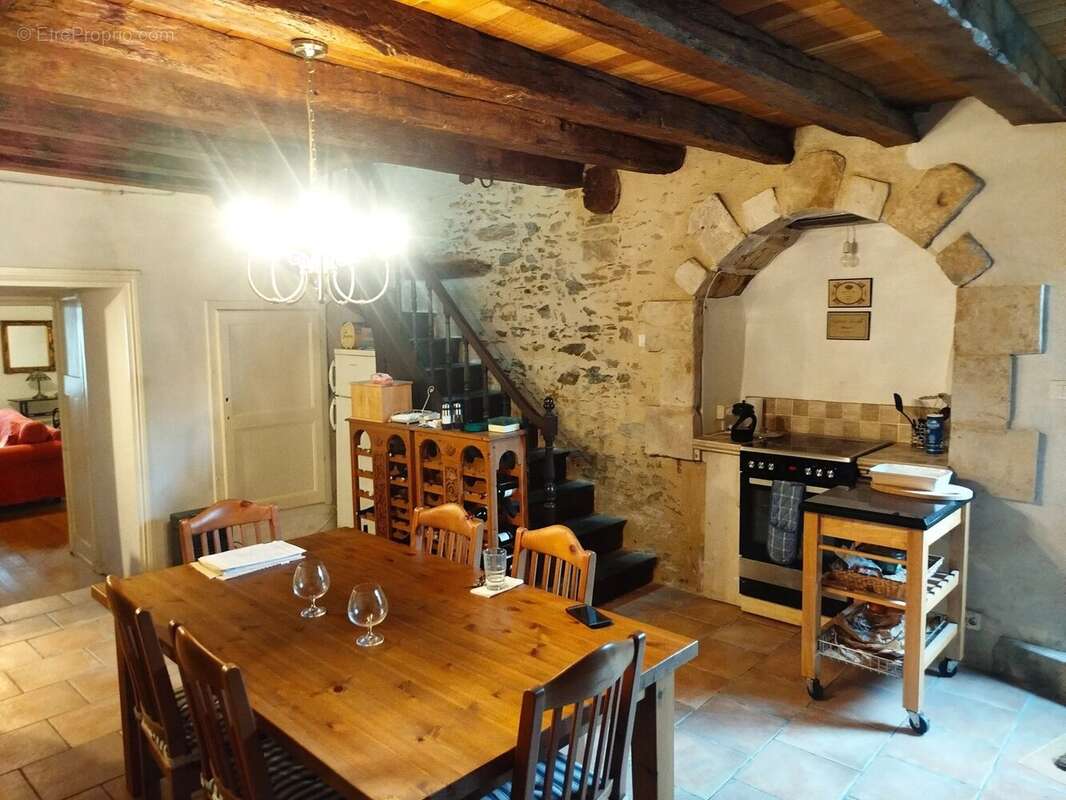 Maison à MOUILLERON-EN-PAREDS